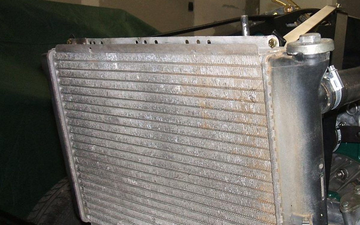 Close-up of an aluminium vehicle radiator core